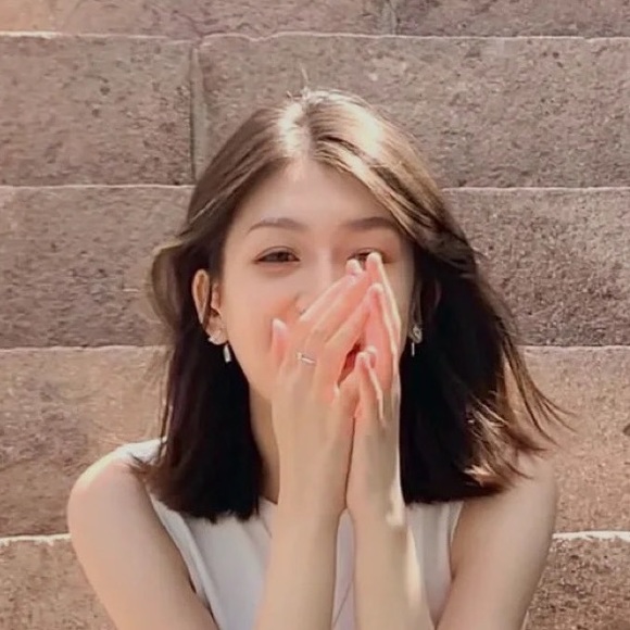 Meet your Posher, Jenny - Picture 1 of 1